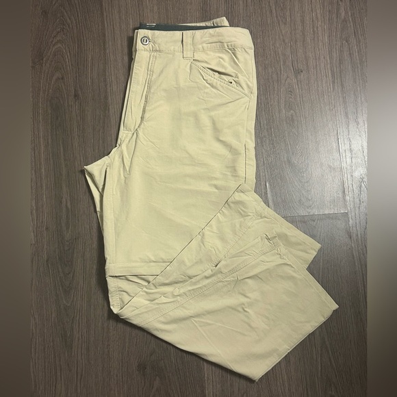 Patagonia Pants - Picture 2 of 9